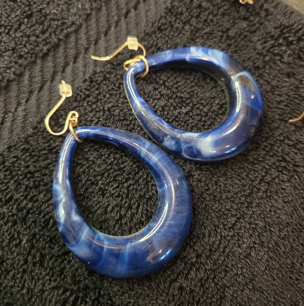 Vintage Blue Lucite Acrylic Earrings